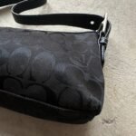 Vintage Y2K Coach Black Baguette Shoulder Bag - Image 7