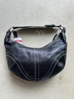Vintage Y2K Coach Black Leather Croissant Shoulder Bag - Image 4