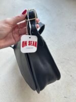 Vintage Coach Black Classic Shoulder Bag - Image 8