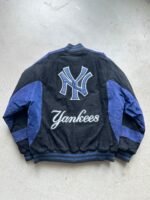 Vintage MLB New York Yankees Suede Jacket - L - Image 2