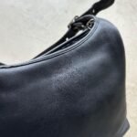 Vintage Y2K Coach Black Shoulder Bag - Image 7