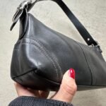 Vintage Y2K Coach Black Leather Baguette Shoulder Bag - Image 6