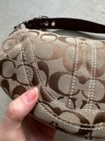 Vintage Y2K Coach Tan Croissant Shoulder Bag - Image 5