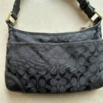 Vintage Y2K Coach Black Shoulder Bag - Image 2
