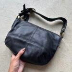 Vintage Y2K Coach Black Leather Shoulder Bag - Image 4