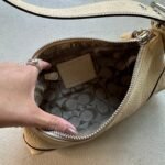 Vintage Y2K Coach Tan Leather Baguette Shoulder Bag - Image 7