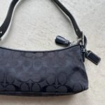 Vintage Y2K Coach Black Baguette Shoulder Bag - Image 3