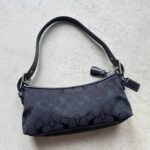 Vintage Y2K Coach Black Baguette Shoulder Bag