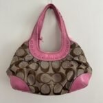 Y2K Coach brown monogram Soho bag in like new condition - Image 4