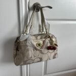 Y2K Coach beige monogram satchel bag - Image 6