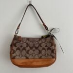 Y2K Coach tan demi bag - Image 2