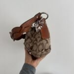 Y2K Coach tan monogram Soho bag - Image 4