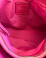 vintage authentic coach tan signature shoulder bag with pink leather and magnetic closure 🩷 - Image 7