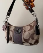 vintage authentic coach tan signature shoulder bag with brown stripe 🤎 - Image 5