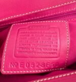 Y2K vintage original coach shoulder hot pink bag with detachable butterfly 🦋💞 - Image 9