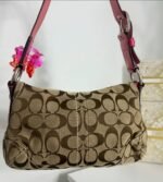 Y2K hot pink mini Demi coach shoulder bag from 2003 💞 - Image 2